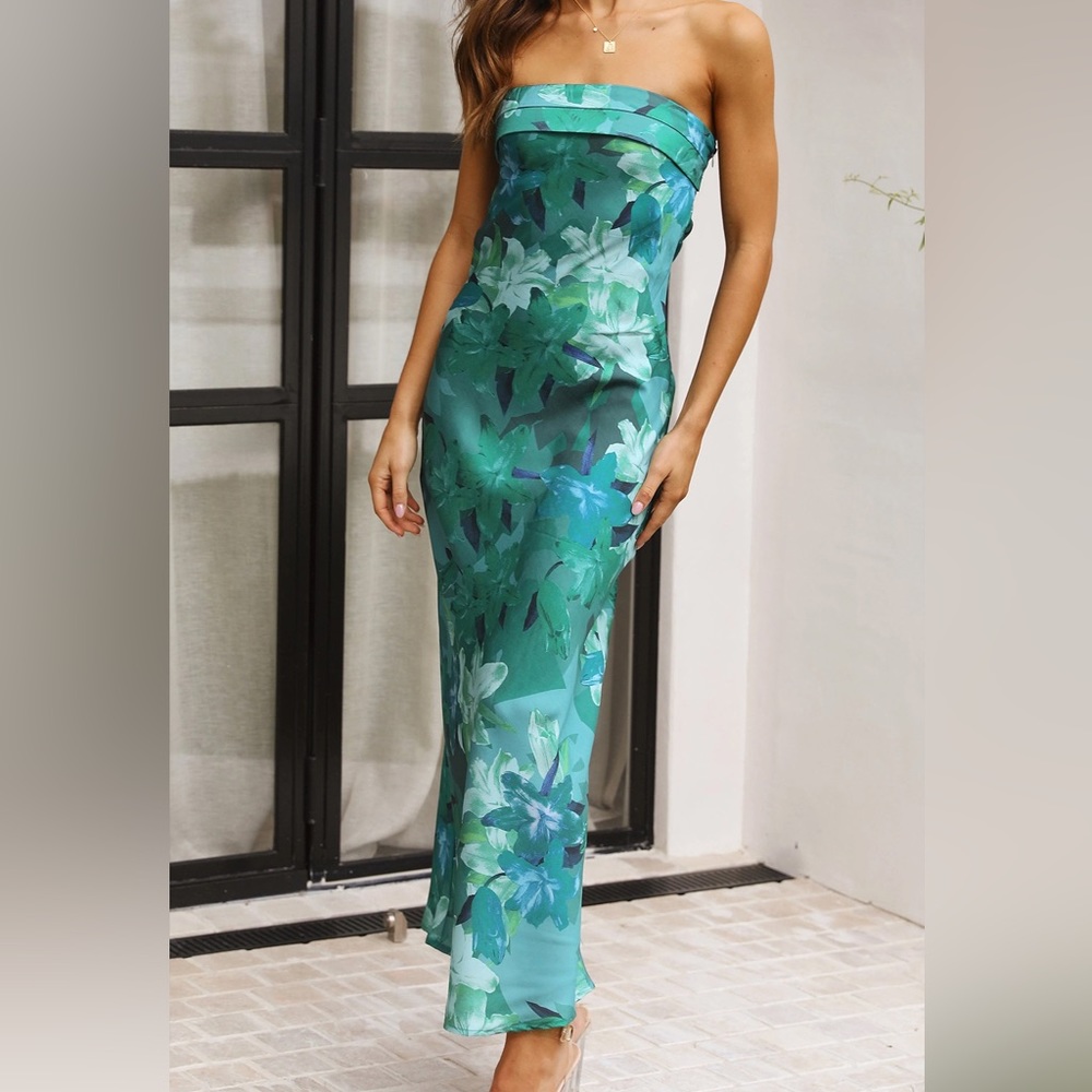 TOPERTH BOUTIQUE STRAPLESS FLORAL DRESS